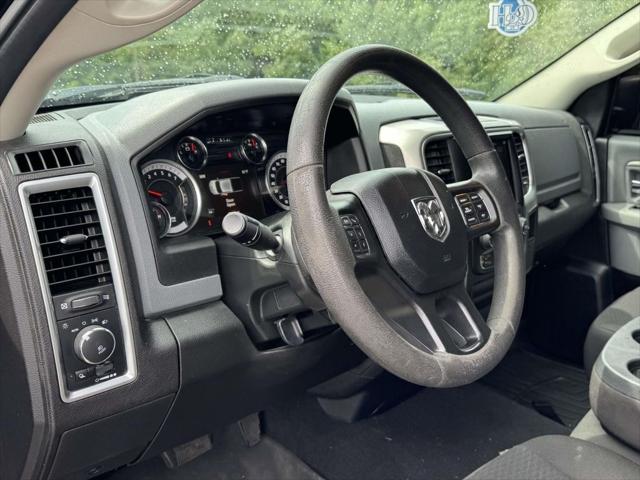 2020 RAM 1500 Classic Warlock Quad Cab 4x4 64 Box 2020 RAM 1500 Classic Warlock Quad Cab 4x4 64 Box
