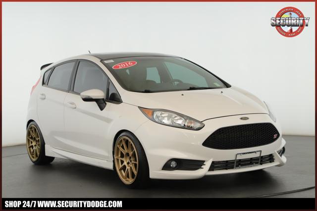 2016 Ford Fiesta ST for sale in Amityville, NY