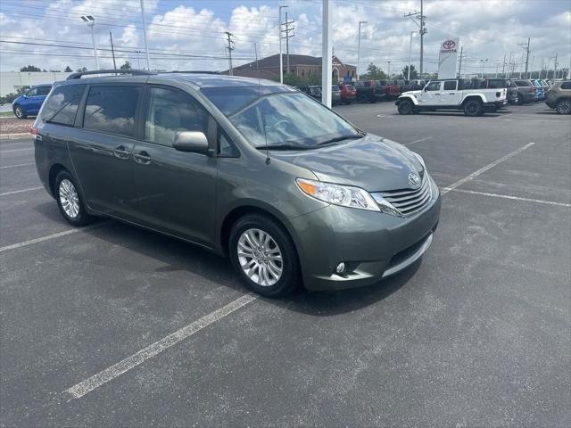 2014 Toyota Sienna XLE 2014 Toyota Sienna XLE