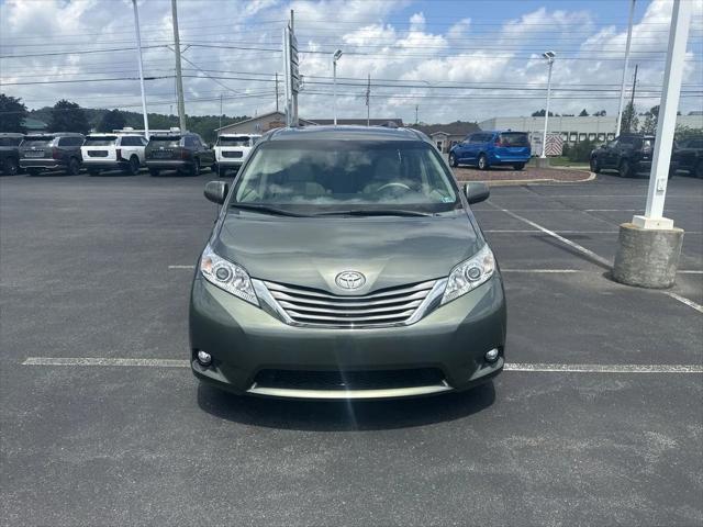 2014 Toyota Sienna XLE 2014 Toyota Sienna XLE