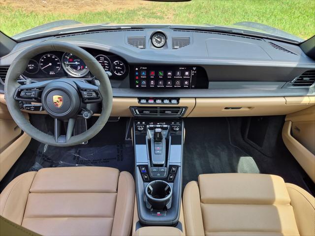 2023 Porsche 911 Carrera 4 GTS Cabriolet