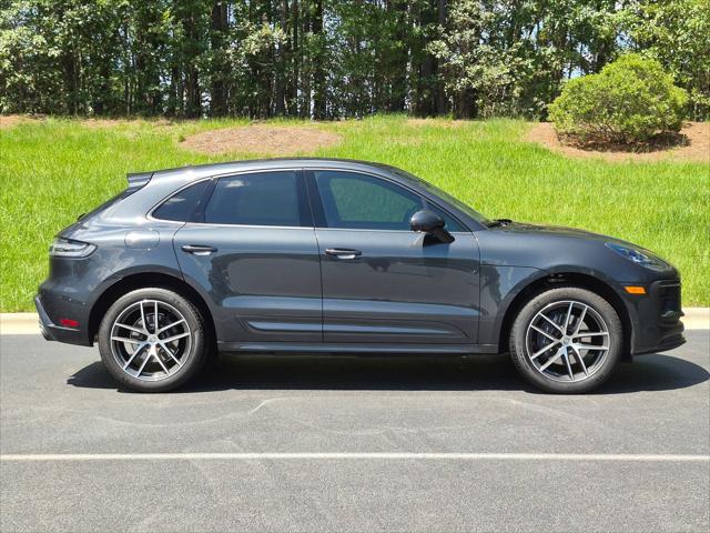 2026 Porsche Macan AWD