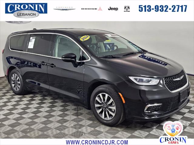 2024 Chrysler Pacifica Hybrid Select for sale in Lebanon, OH