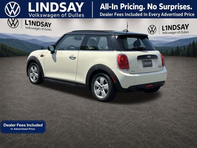 2017 MINI Hardtop Cooper