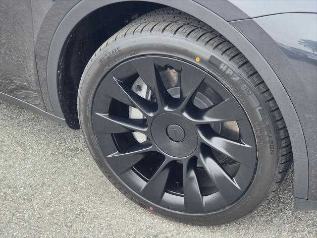 2025 Tesla Model Y Long Range Dual Motor Rear-Wheel Drive