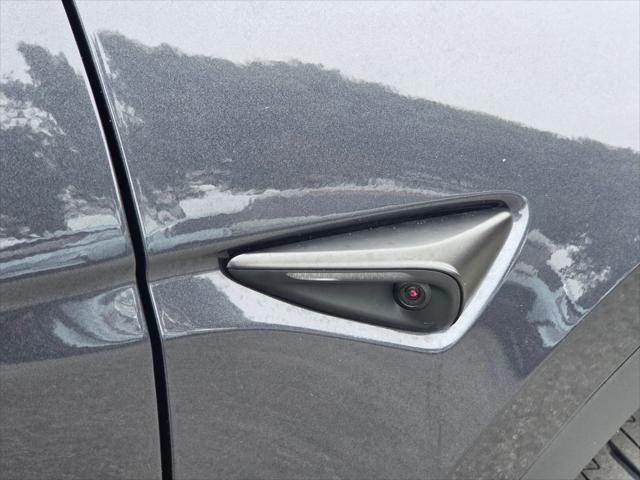 2025 Tesla Model Y Long Range Dual Motor Rear-Wheel Drive