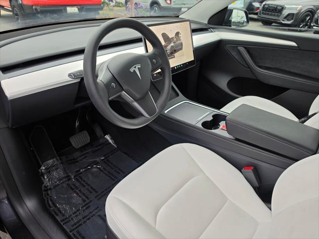 2025 Tesla Model Y Long Range Dual Motor Rear-Wheel Drive