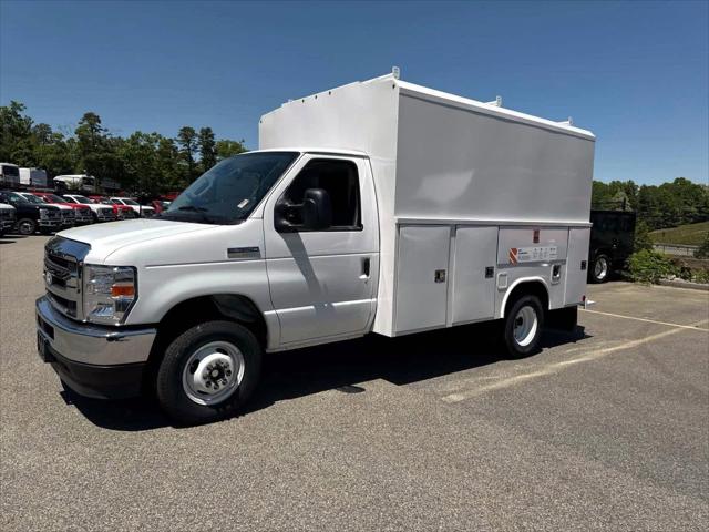 2027 Ford E-Series Cutaway Unknown for sale in Plymouth, MA