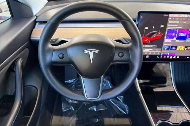 2019 Tesla Model 3 Standard Range