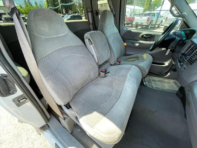 2000 Ford F-150 XL SuperCab Short Bed 2WD