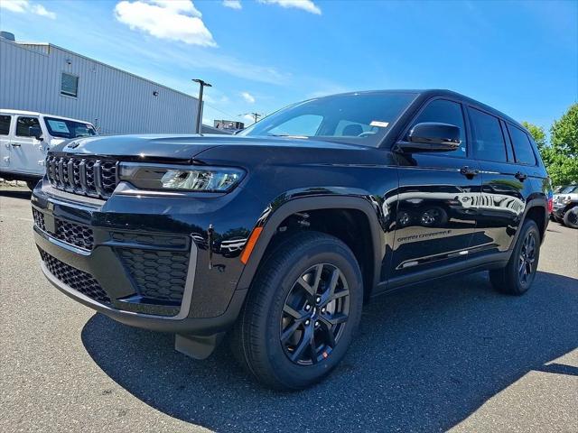 2027 Jeep Grand Cherokee L Laredo Altitude