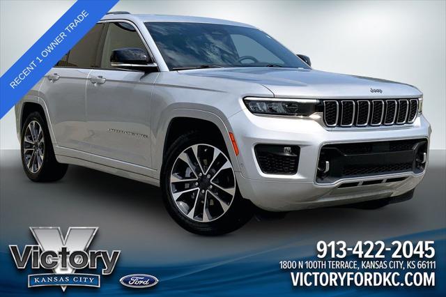 2023 Jeep Grand Cherokee Overland 4x4 for sale in Kansas City, KS