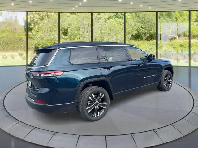 2027 Jeep Grand Cherokee GRAND CHEROKEE L LIMITED 4X4