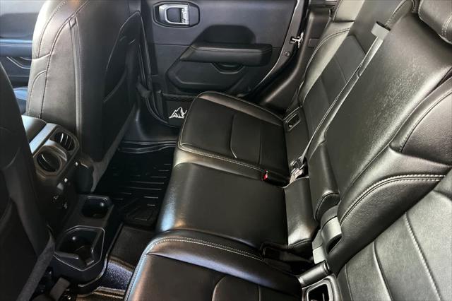 2022 Jeep Gladiator Overland
