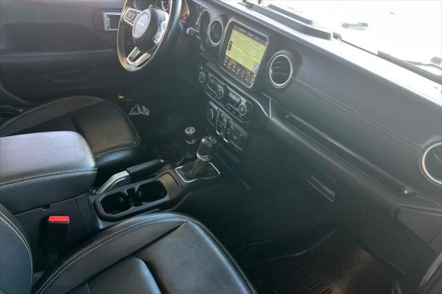 2022 Jeep Gladiator Overland
