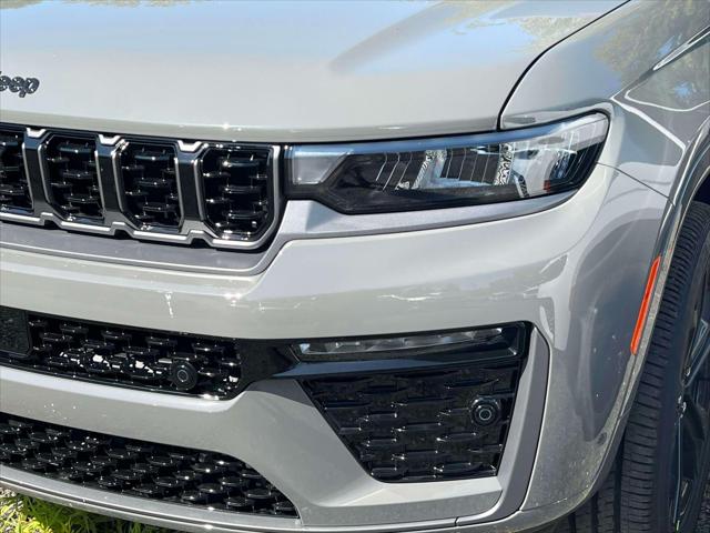 2027 Jeep Grand Cherokee L Limited Reserve