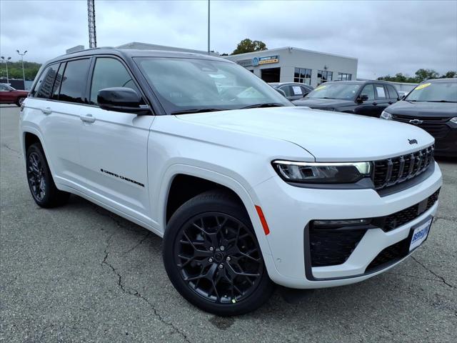 2027 Jeep Grand Cherokee GRAND CHEROKEE SUMMIT 4X4 2027 Jeep Grand Cherokee GRAND CHEROKEE SUMMIT 4X4