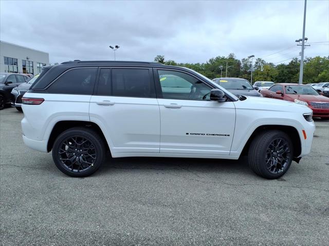 2027 Jeep Grand Cherokee GRAND CHEROKEE SUMMIT 4X4 2027 Jeep Grand Cherokee GRAND CHEROKEE SUMMIT 4X4