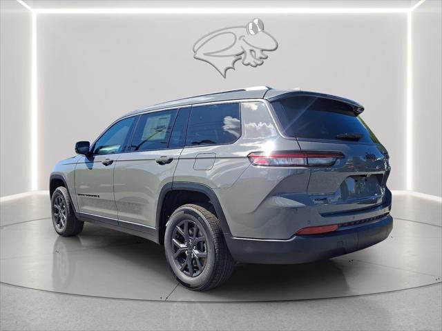 2027 Jeep Grand Cherokee L Laredo Altitude
