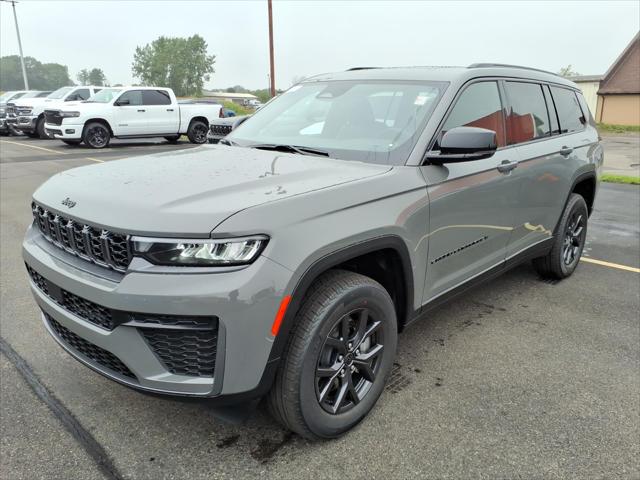 2027 Jeep Grand Cherokee L Laredo Altitude for sale in Perry, NY