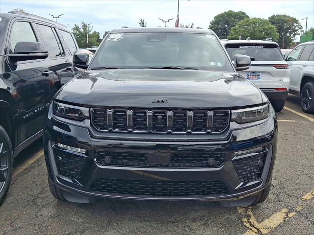 2027 Jeep Grand Cherokee GRAND CHEROKEE LIMITED RESERVE 4X4 2027 Jeep Grand Cherokee GRAND CHEROKEE LIMITED RESERVE 4X4