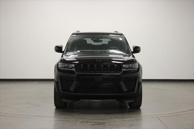2027 Jeep Grand Cherokee L Laredo Altitude