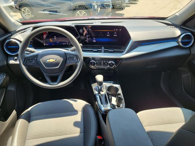 2025 Chevrolet Trax FWD LT
