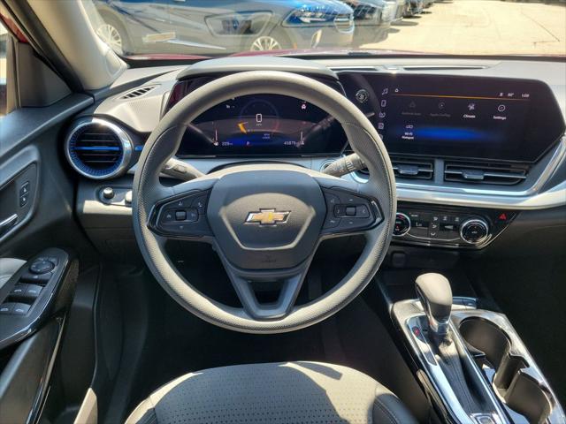 2025 Chevrolet Trax FWD LT