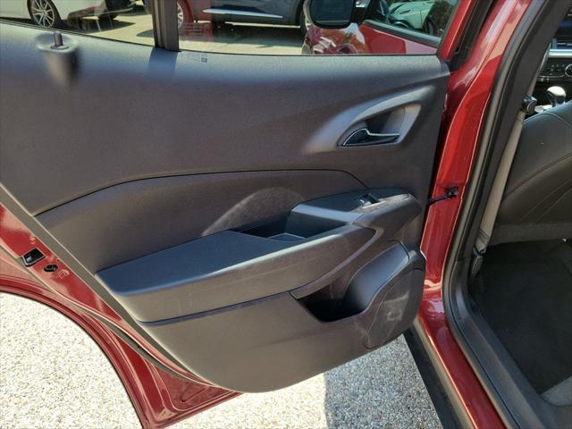 2025 Chevrolet Trax FWD LT