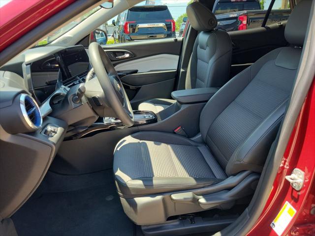 2025 Chevrolet Trax FWD LT