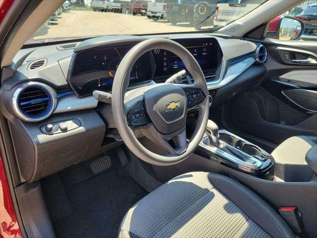 2025 Chevrolet Trax FWD LT