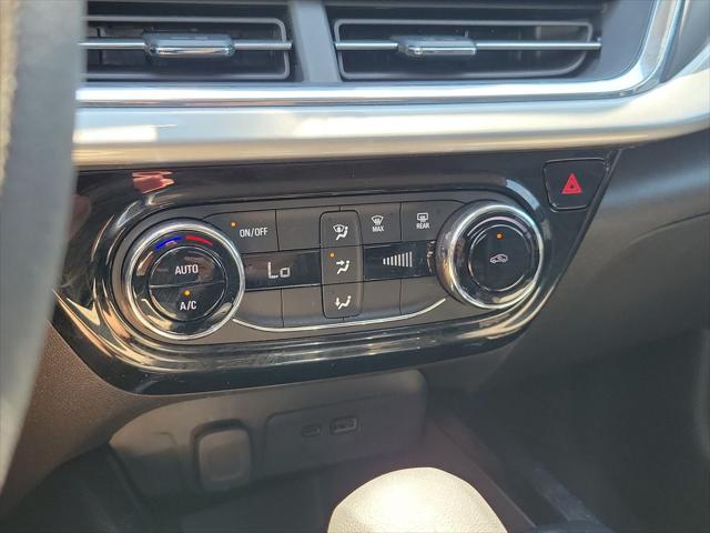 2025 Chevrolet Trax FWD LT