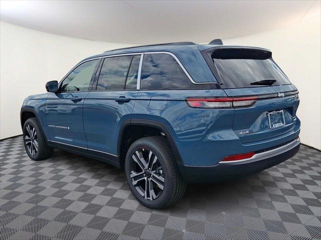 2027 Jeep Grand Cherokee GRAND CHEROKEE LIMITED 4X4