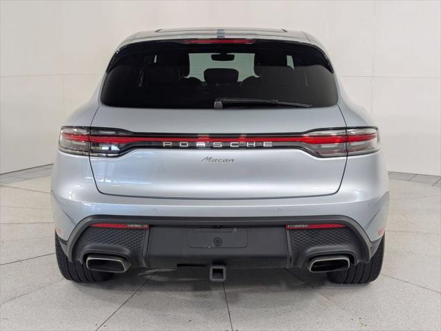 2023 Porsche Macan Unknown
