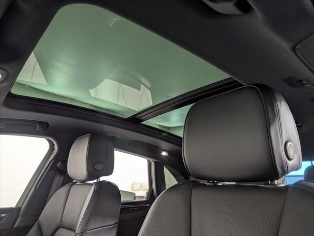 2023 Porsche Macan Unknown