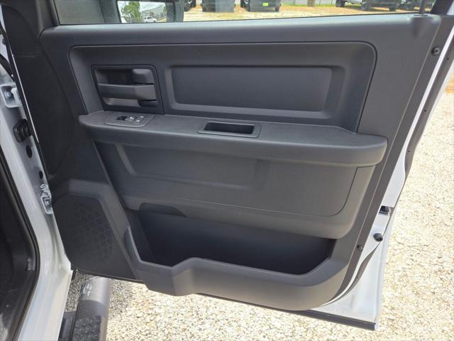 2026 Ram 3500 Tradesman Crew Cab 4x4 8 Box