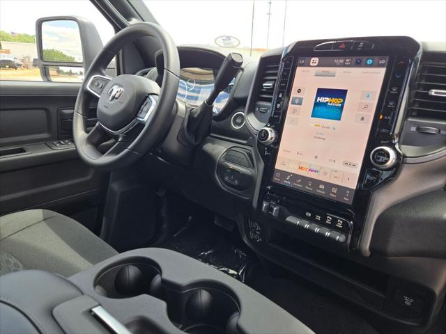 2026 Ram 3500 Tradesman Crew Cab 4x4 8 Box