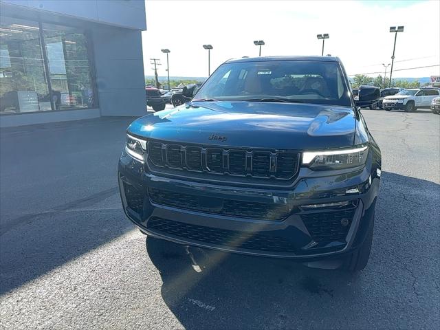 2027 Jeep Grand Cherokee GRAND CHEROKEE SUMMIT 4X4 2027 Jeep Grand Cherokee GRAND CHEROKEE SUMMIT 4X4