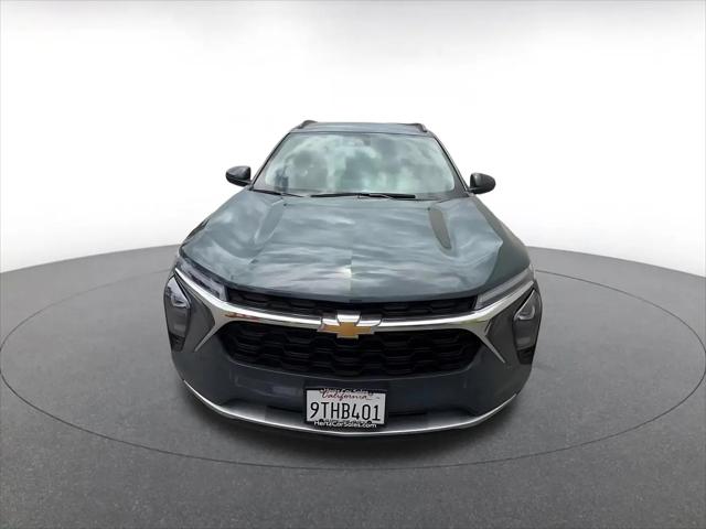 2025 Chevrolet Trax FWD LT