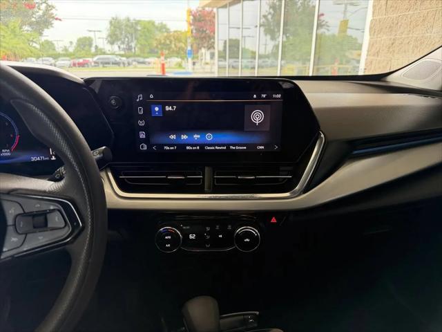 2025 Chevrolet Trax FWD LT