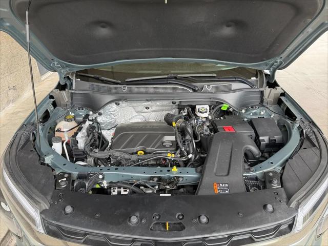 2025 Chevrolet Trax FWD LT