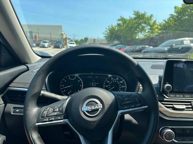 2025 Nissan Altima SV FWD