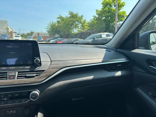 2025 Nissan Altima SV FWD
