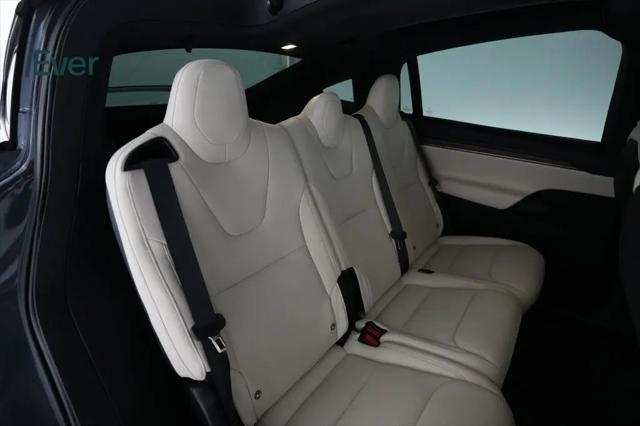 2022 Tesla Model X Dual Motor All-Wheel Drive