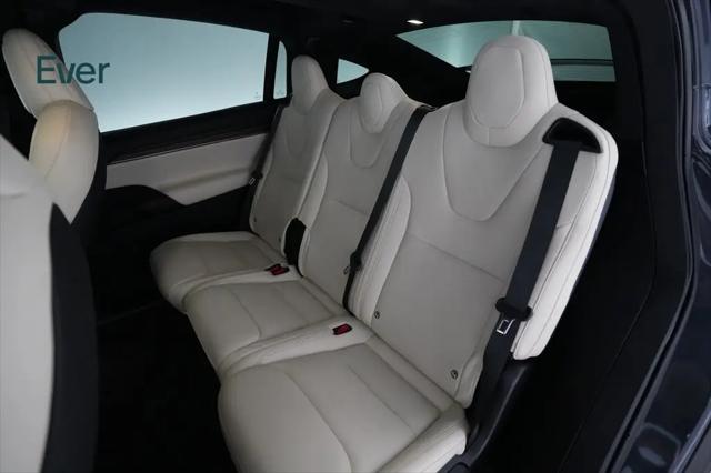 2022 Tesla Model X Dual Motor All-Wheel Drive