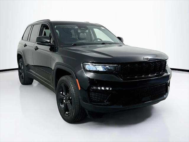 2023 Jeep Grand Cherokee Limited 4x2