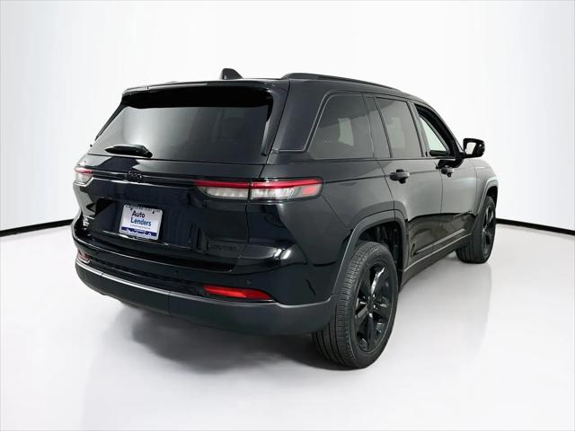 2023 Jeep Grand Cherokee Limited 4x2