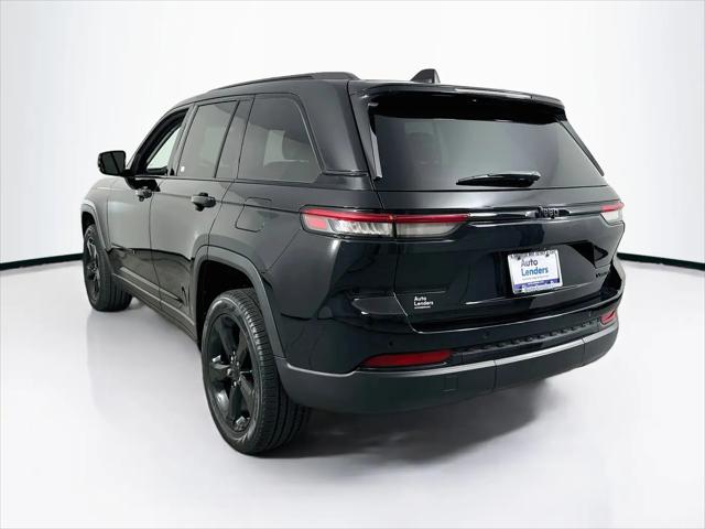 2023 Jeep Grand Cherokee Limited 4x2