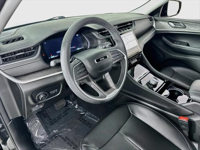 2023 Jeep Grand Cherokee Limited 4x2