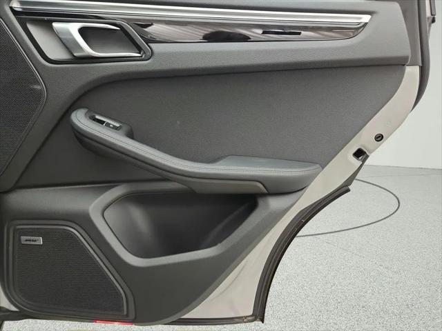 2021 Porsche Macan S